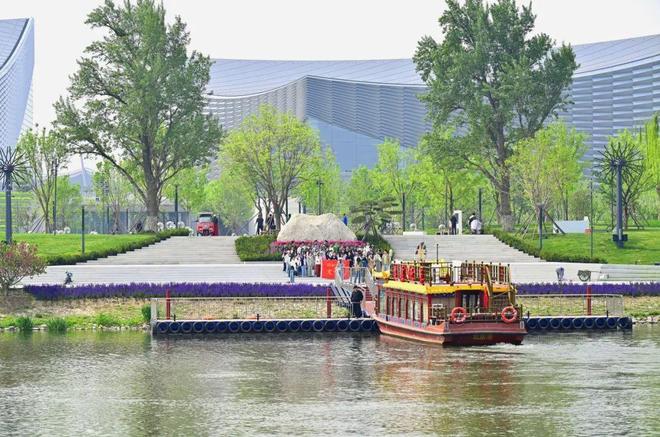 ：三大+书市+特色小镇打卡文旅新地标AG真人平台120小时玩转副中心-2(图2)